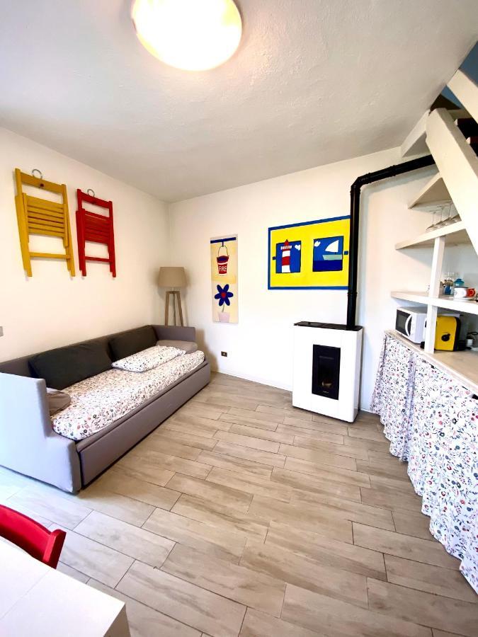 La Dimora Degli Olivi Dependance Villa Galbiate ภายนอก รูปภาพ